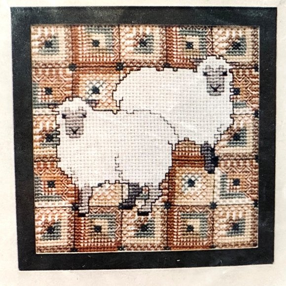 Bernat Counted Cross Stitch Kit "Quilted Sheep"  (1984) - 5" x 5" without frame - Picture 1 of 7